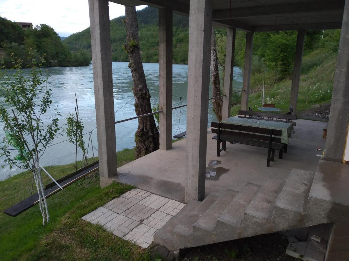 Vikendica Pored Drine Foca Handici Exterior foto