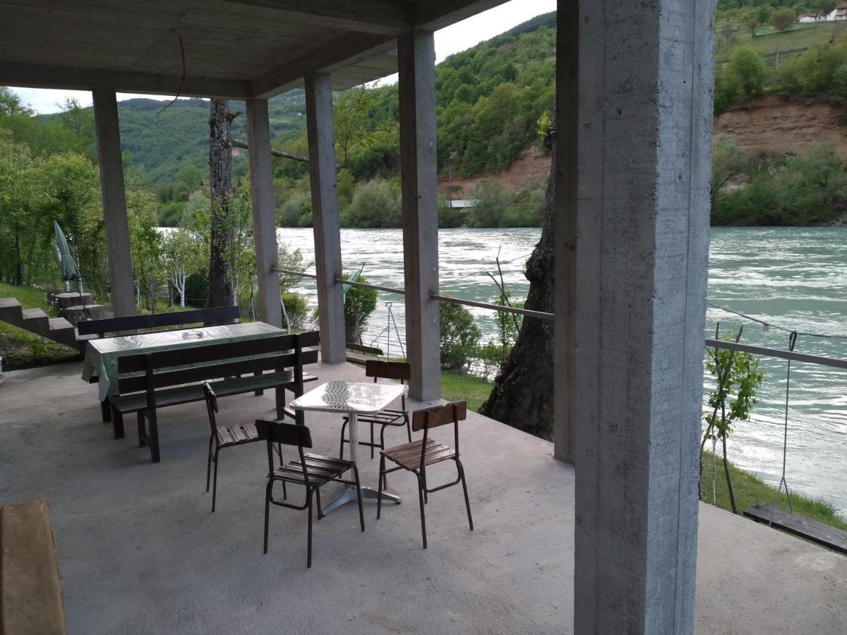 Vikendica Pored Drine Foca Handici Exterior foto